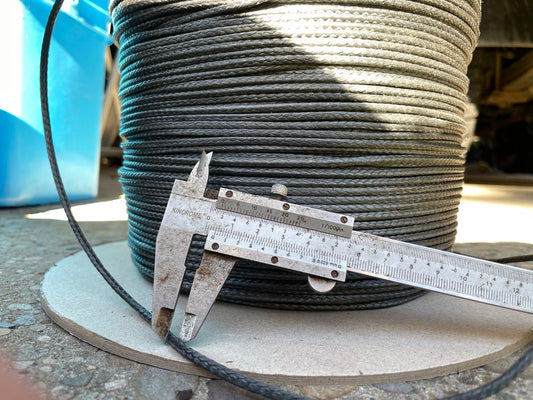 Dyneema Rope 4mm ( price per meter)